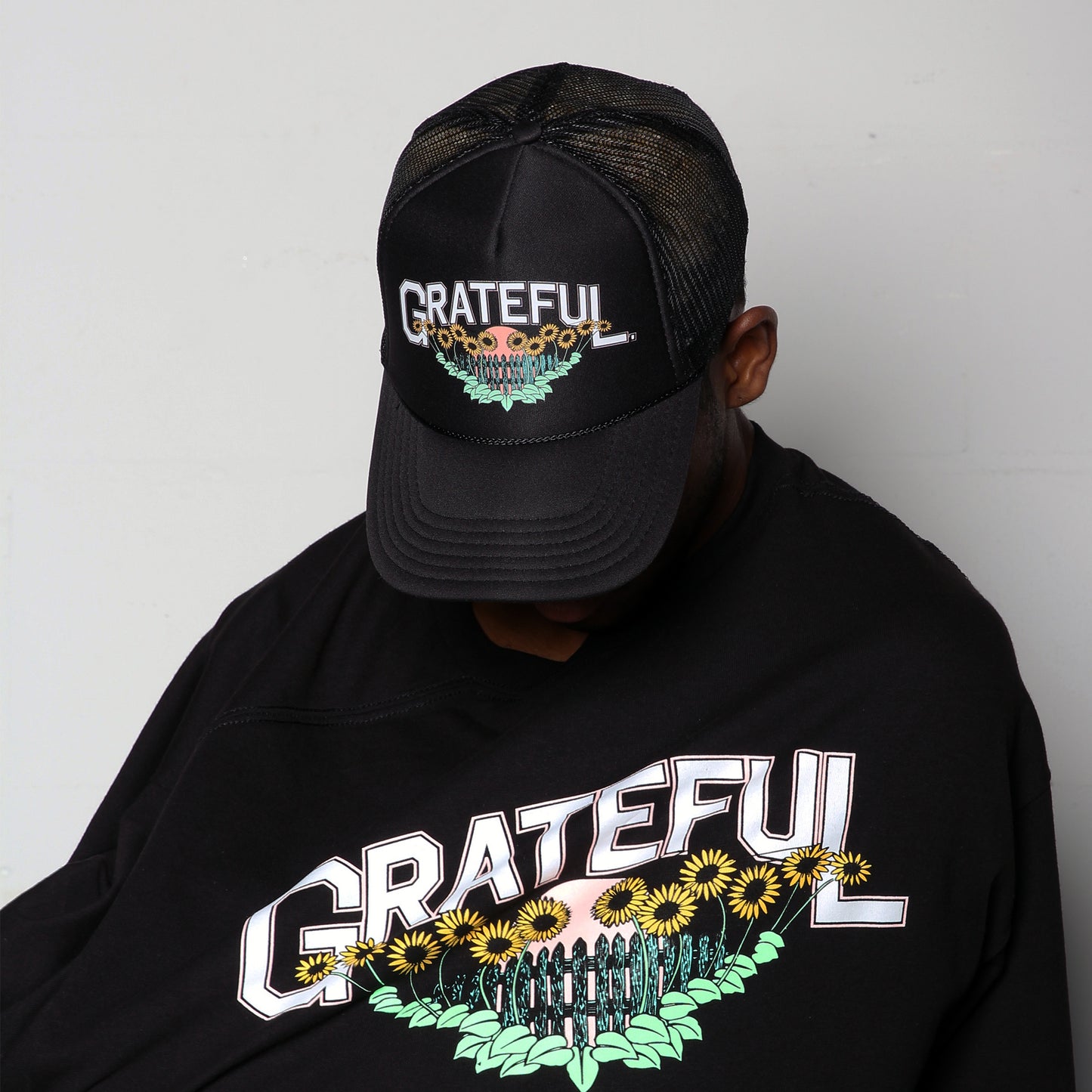Field Of Joy Trucker Hat- Black